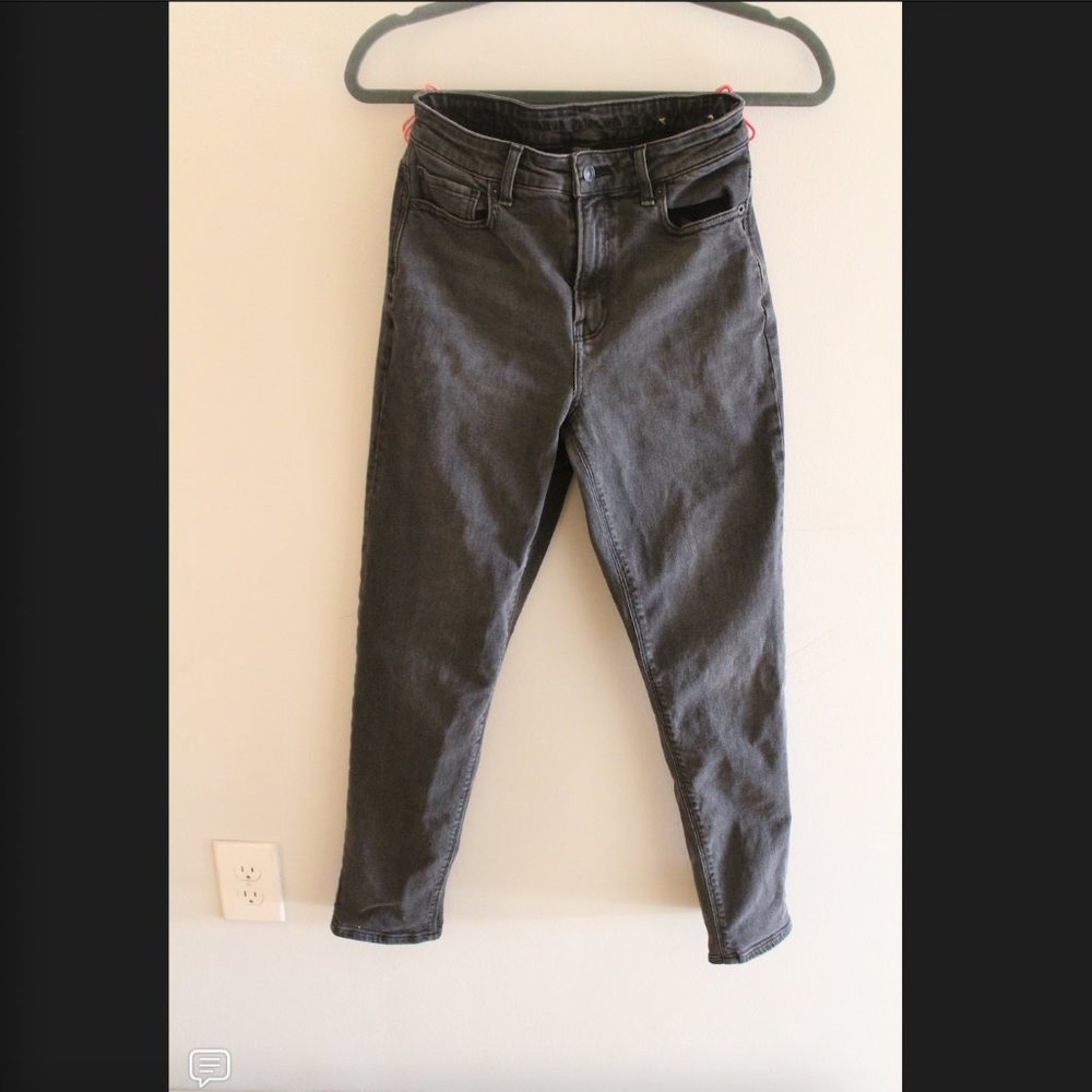 Black Jeans